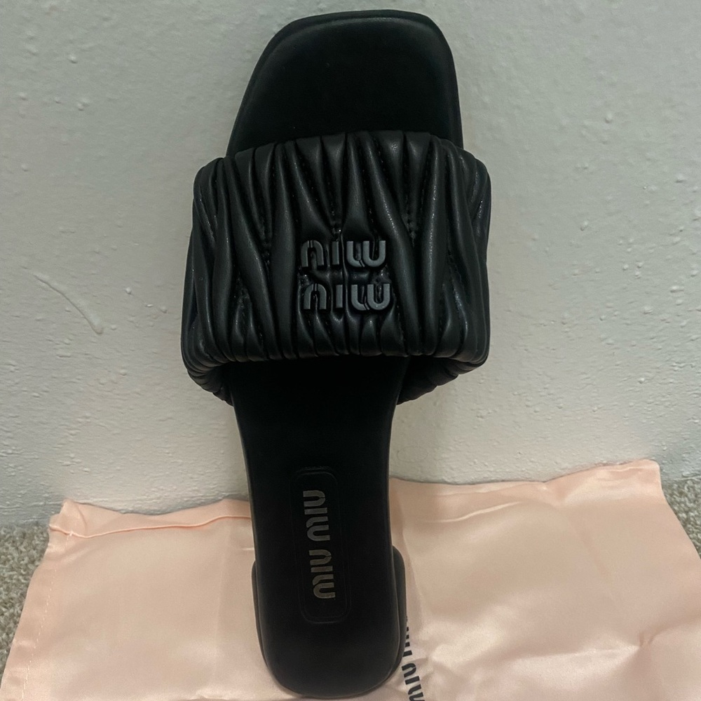 Miu Miu Matelass Leather Slides - image 1